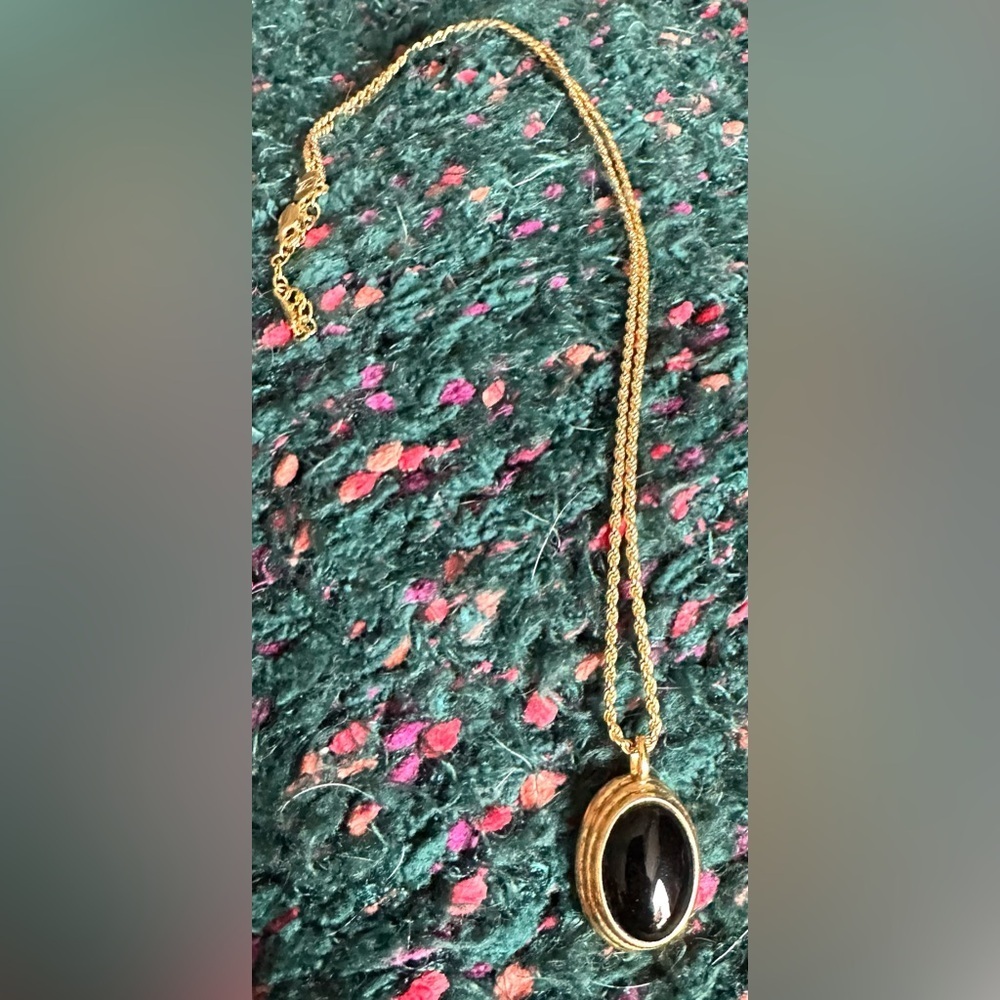 Missoma Savi Ridge Black Onyx Pendant Necklace Gold Vermeil NWOT Discontinued - Picture 9 of 16